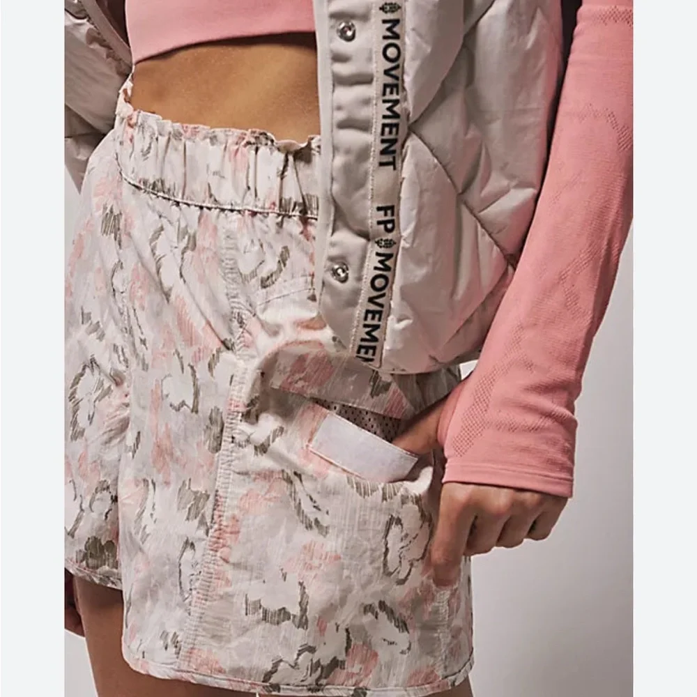 Free People Movement Ivory Combo In The Wild shorts❤️ - Picture 3 of 9